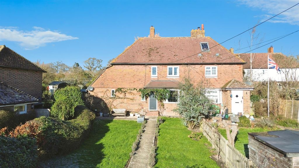 Property photo 3 of 33