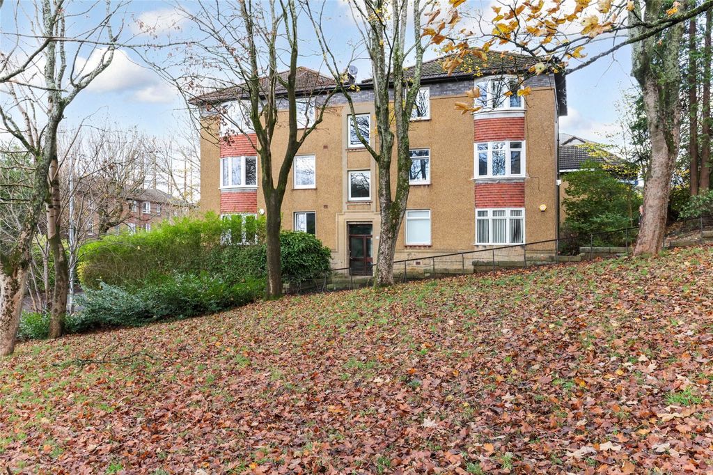 Property photo 1 of 17 Front