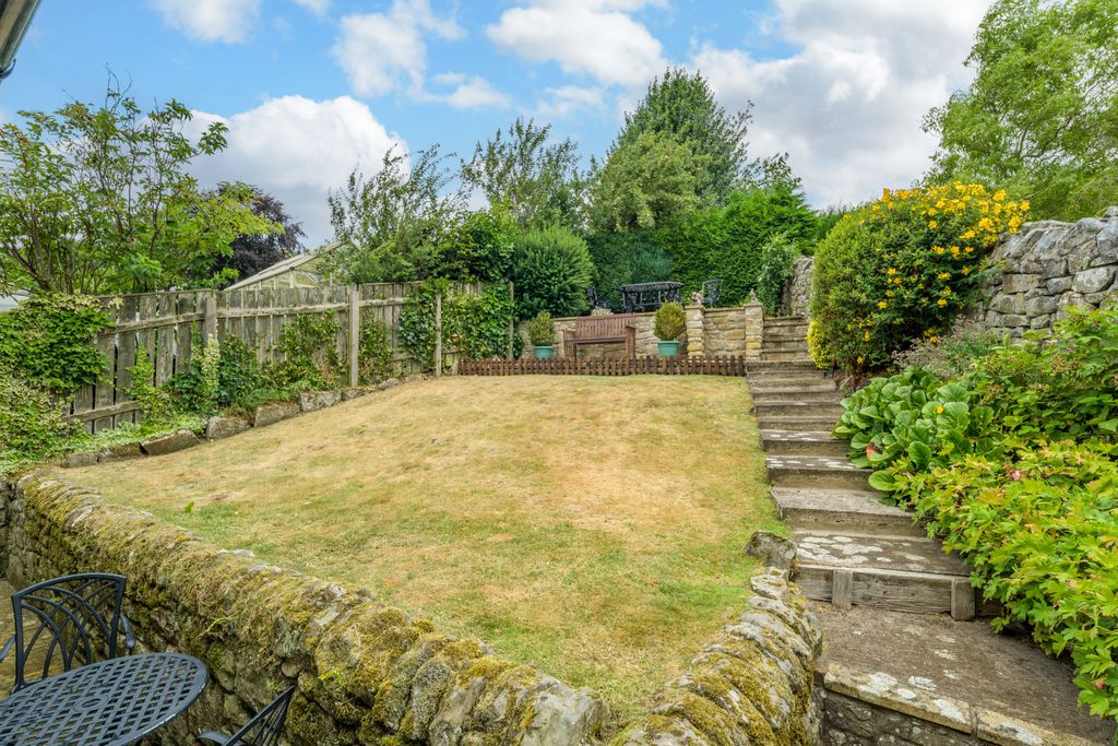 Property photo 3 of 19 Photo 3