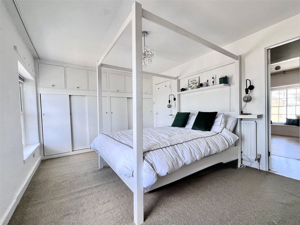 Additional image 20 of 5 bed terraced house for saleFortuneswell, Portland, Dorset DT5