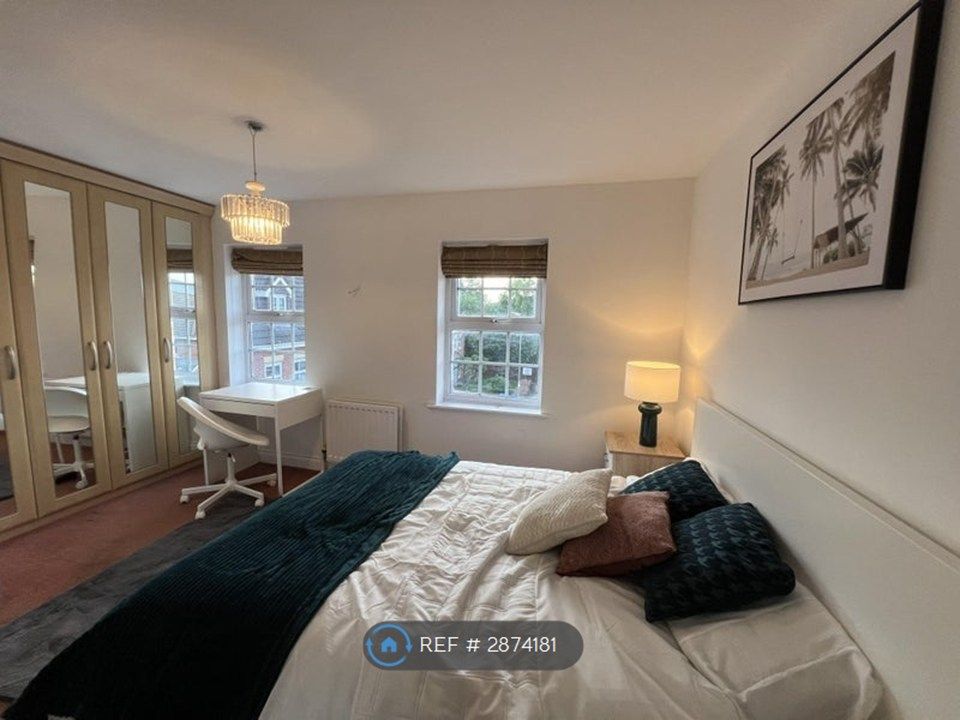 Property photo 3 of 8