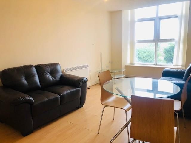 Property photo 3 of 8