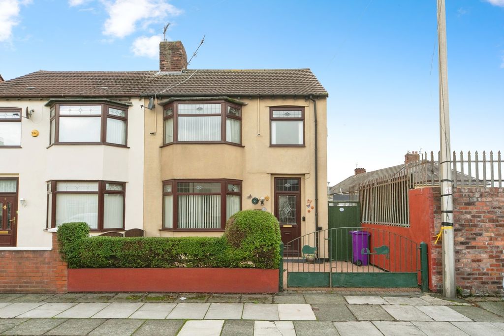 Property photo 1 of 17 Photo