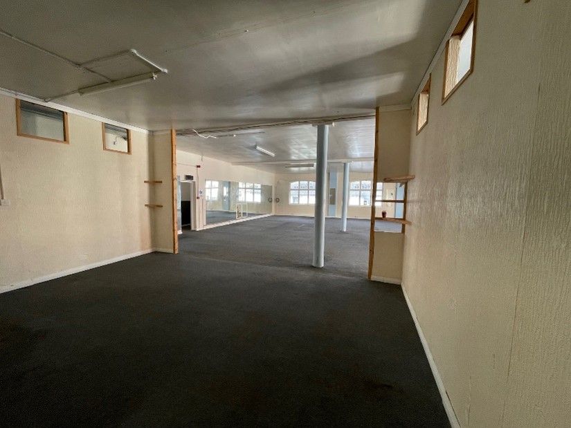 Property photo 3 of 10