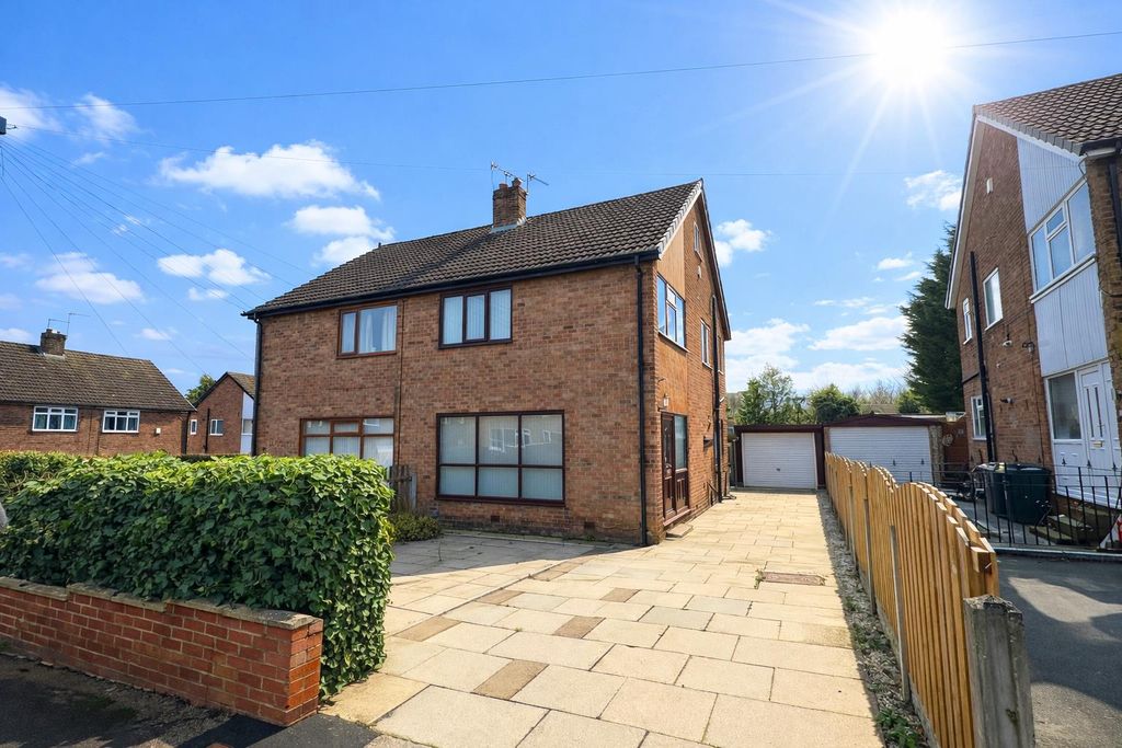 Property photo 1 of 17 7327689A-c61F-4F57-B865-7E25c84B7Cdc.Png