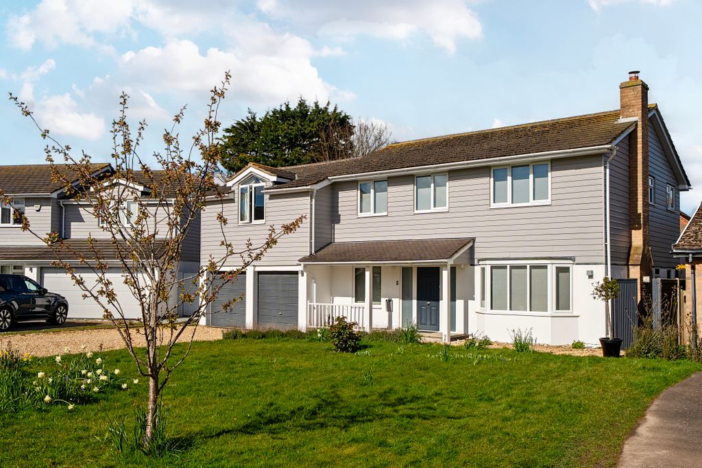 Property photo 1 of 21