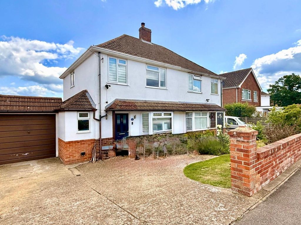 Property photo 1 of 21