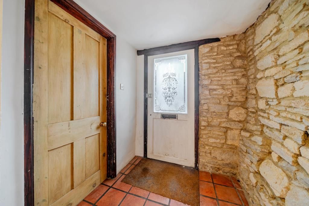 Property photo 3 of 20 Hallway