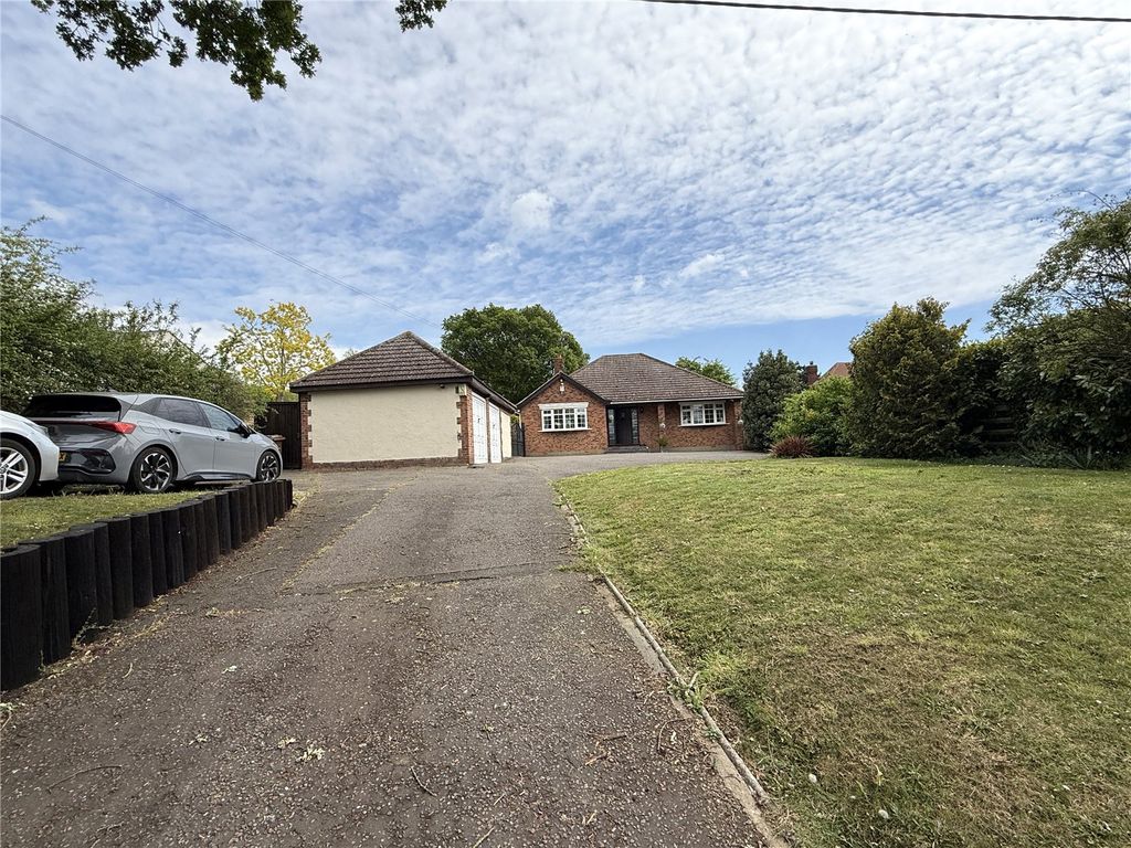 Property photo 3 of 33 Picture No. 07