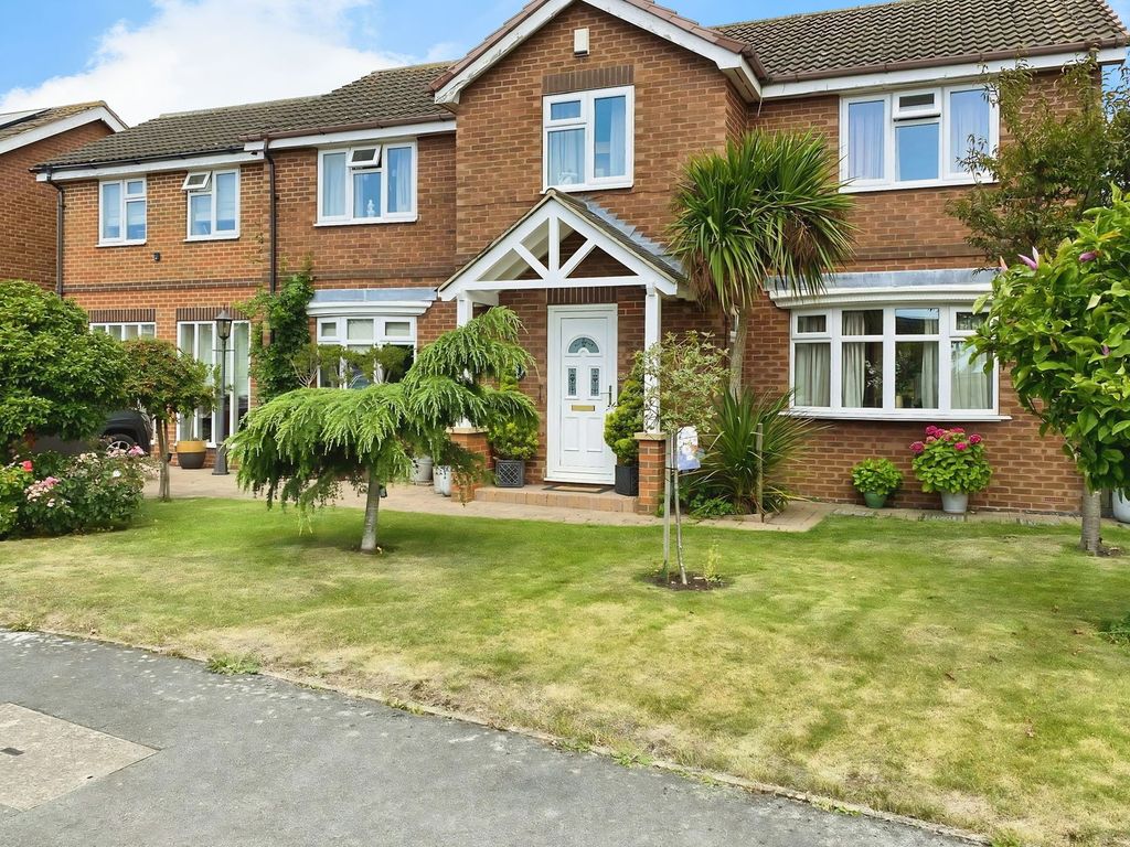 Property photo 1 of 27