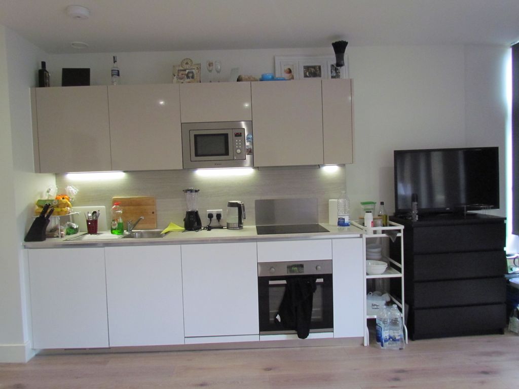 Property photo 3 of 8