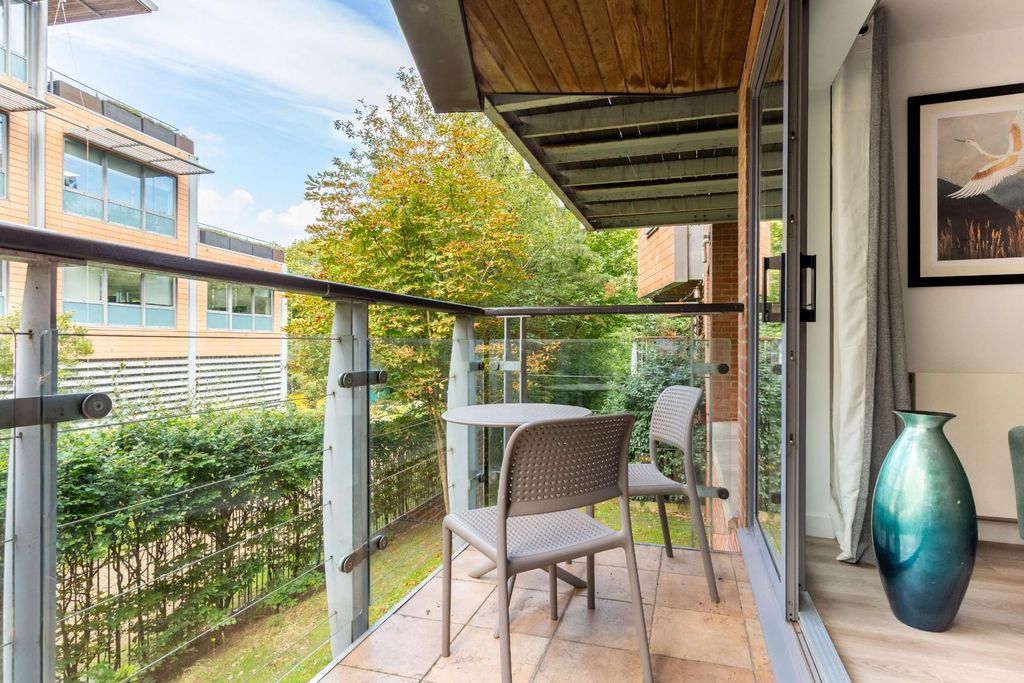 Property photo 3 of 20 Orchard House-13.Jpg