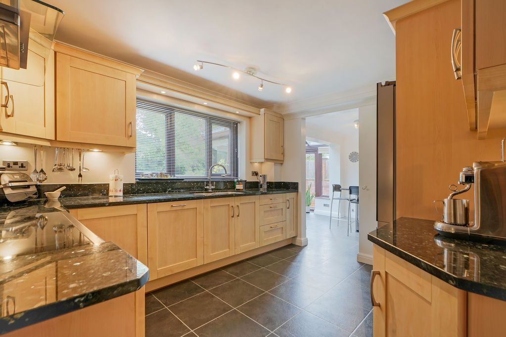 Property photo 2 of 36 Kitchen
