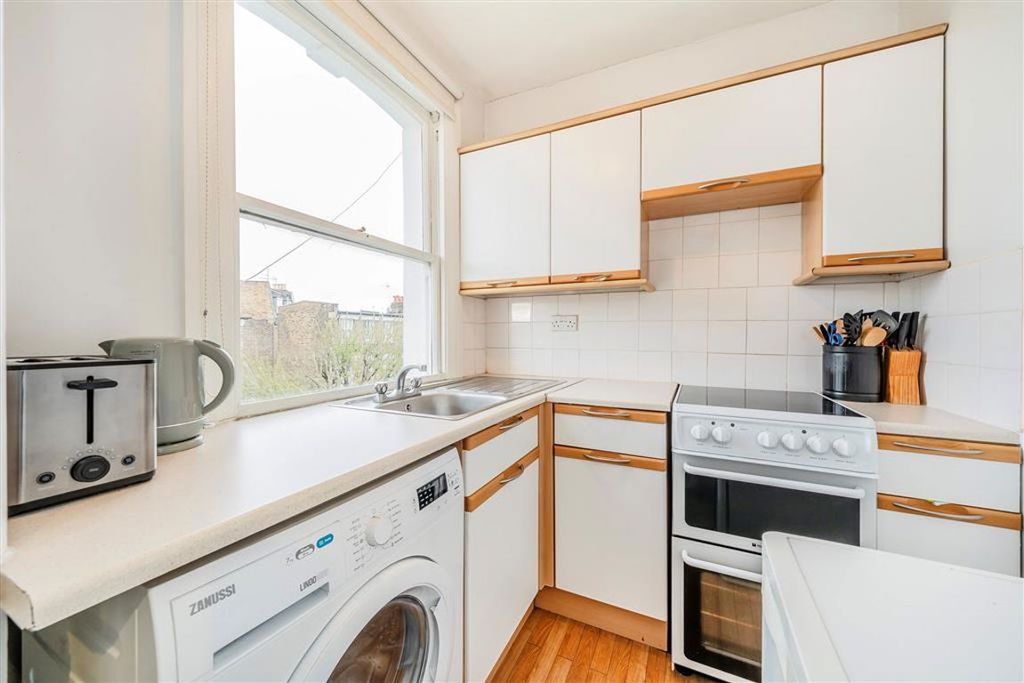 Property photo 3 of 3