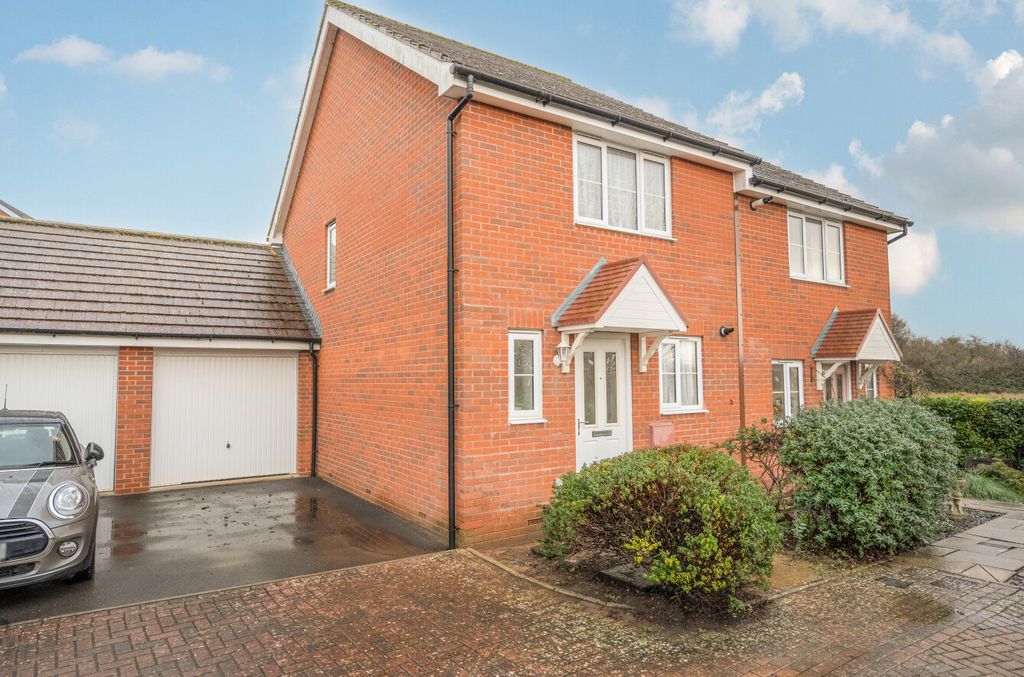 Property photo 1 of 14 Front