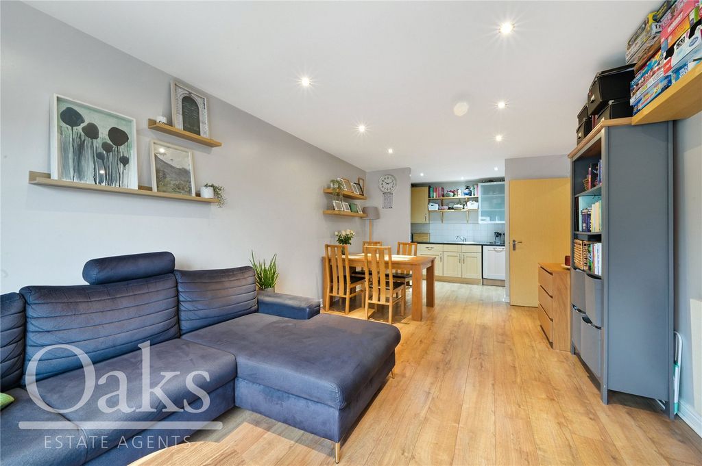 Property photo 2 of 8 Picture No. 02