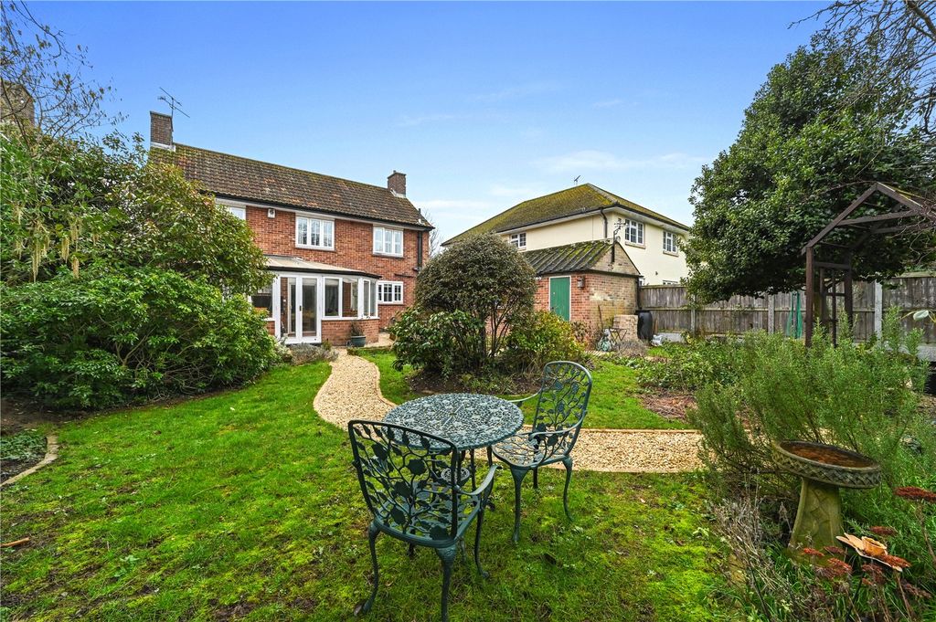 Property photo 2 of 24 Picture No. 06
