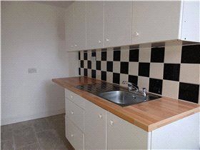 Property photo 3 of 8 Picture No. 07