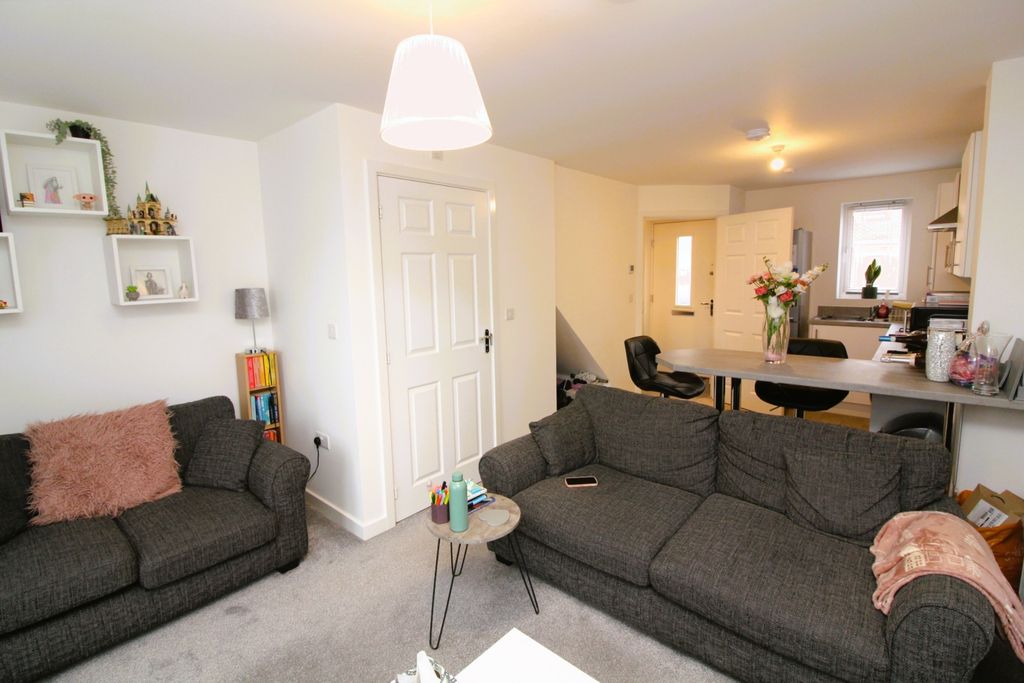 Property photo 2 of 20 Img_3199