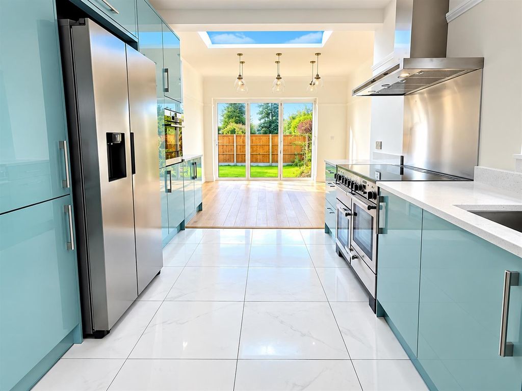 Property photo 2 of 19 2.Png