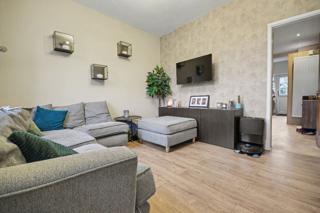 Property photo 2 of 13 Living Room