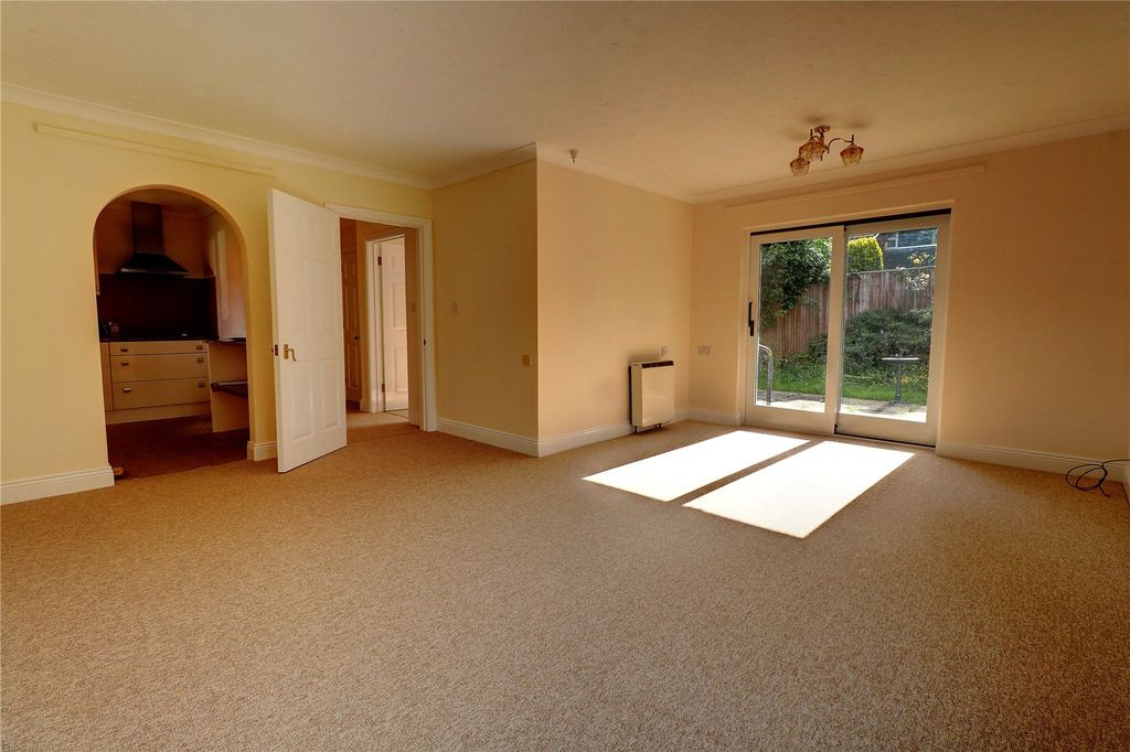 Property photo 3 of 12 Picture No. 09