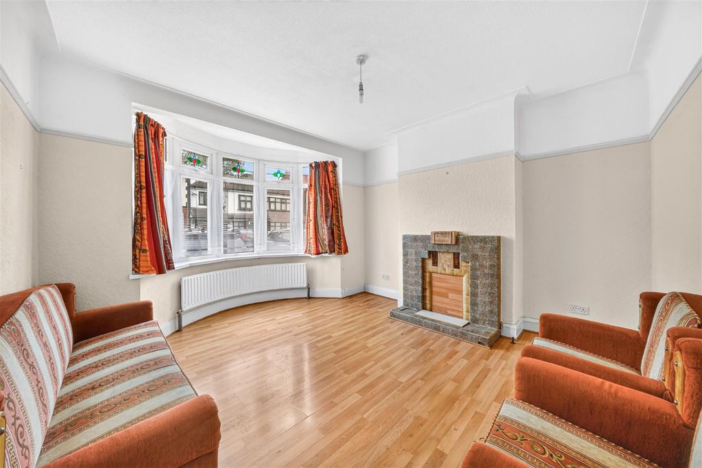 Property photo 2 of 22 7.Jpg