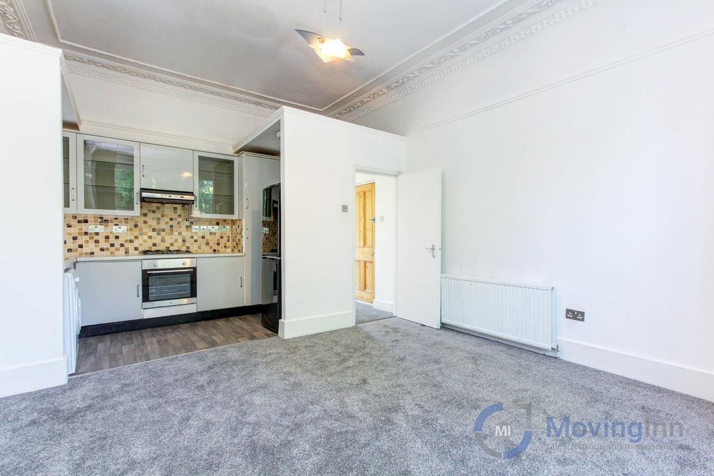 Property photo 2 of 4 Kitchen