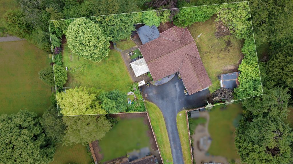 Property photo 2 of 29 Plot Highlight
