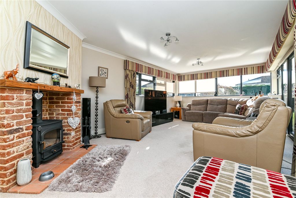 Property photo 3 of 25 Picture No. 07
