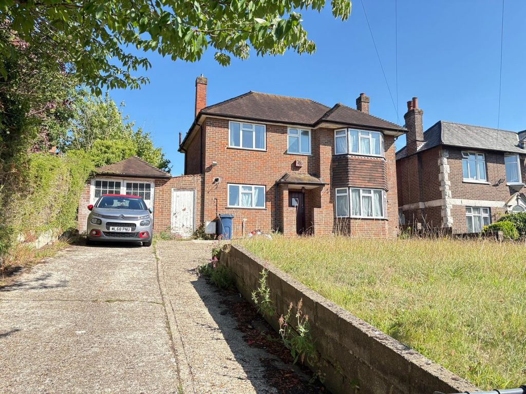 Property photo 1 of 14