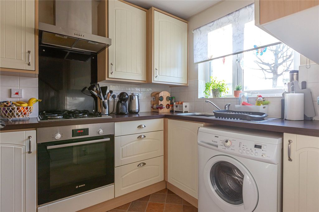 Property photo 2 of 15 Picture No. 19
