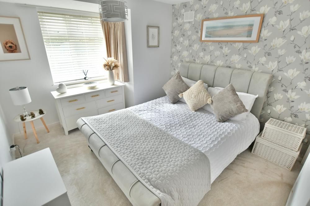 Property photo 2 of 22 Agents Notes