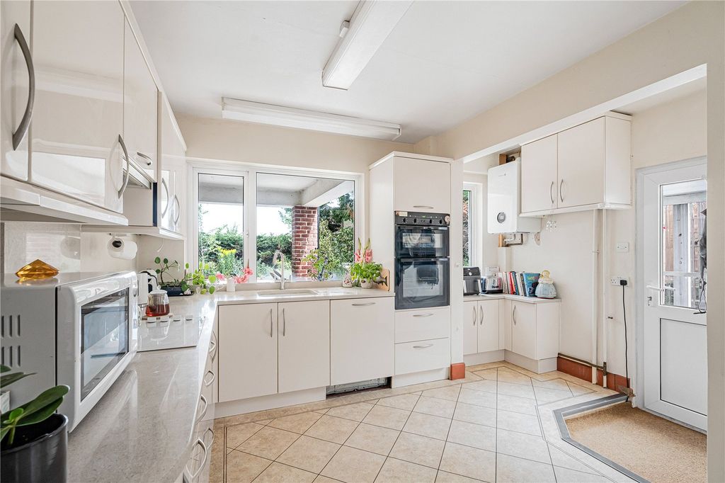 Property photo 3 of 34 Picture No. 42
