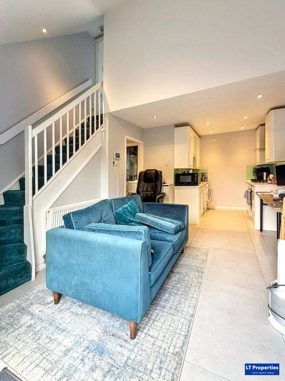 Additional image 6 of 1 bed property for saleOld School Walk, Slip End, Luton LU1