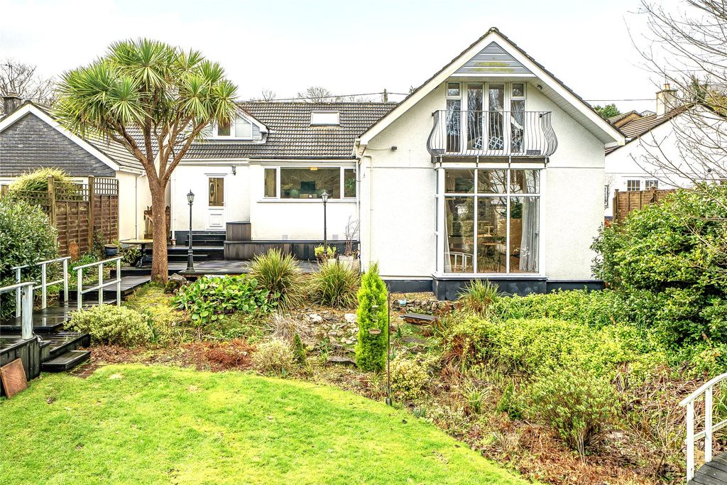 Property photo 2 of 45 Picture No. 63