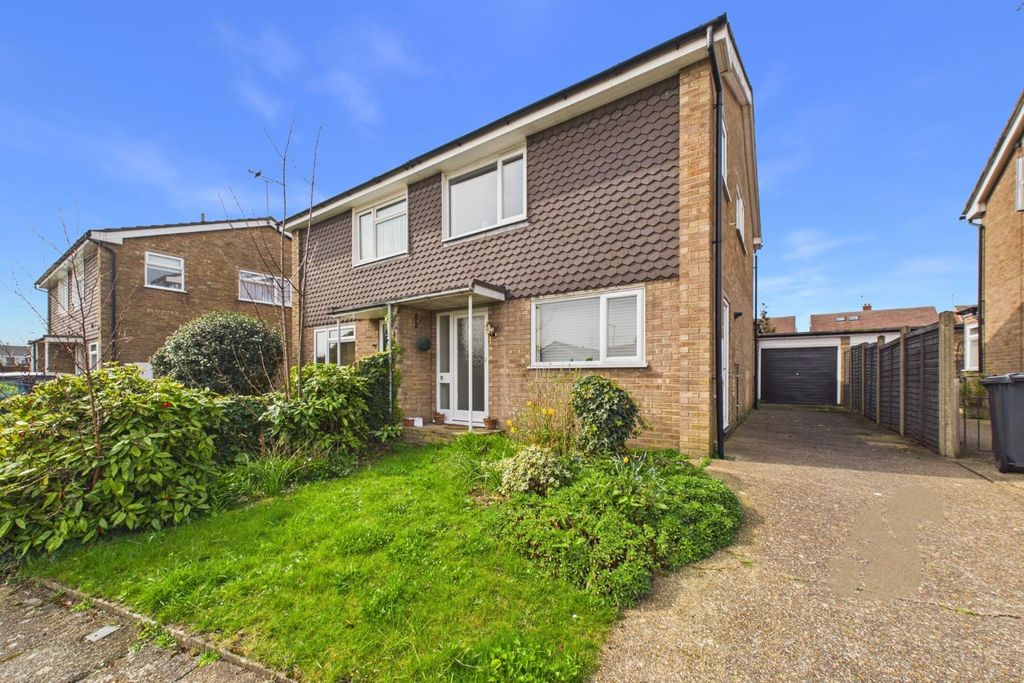 Property photo 1 of 19 Cam05565G0-Pr0051-Still021.Jpg