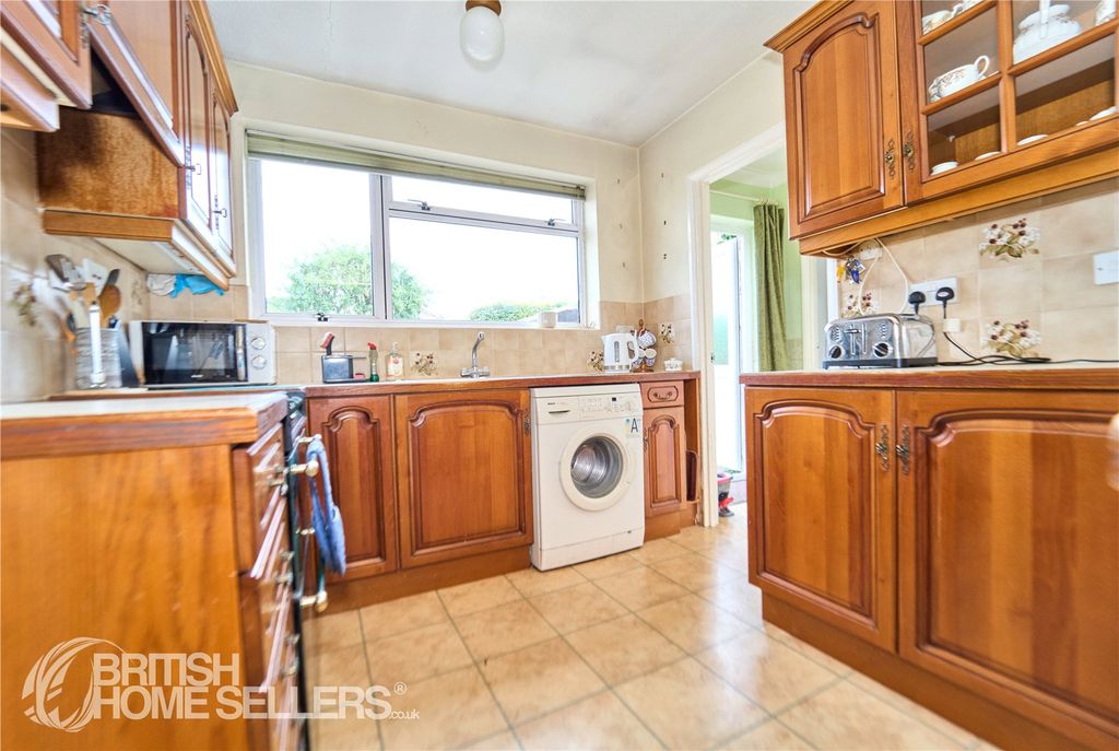 Property photo 3 of 19 Picture No. 16