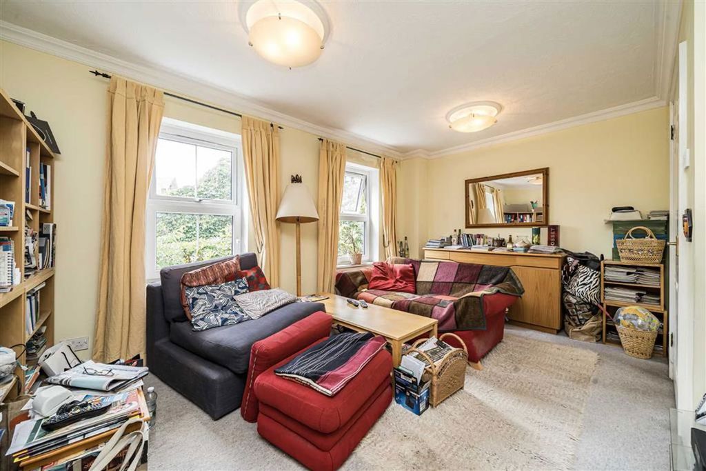 Property photo 2 of 7