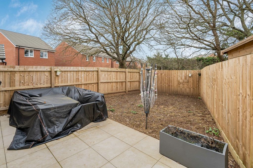 Property photo 2 of 22 33_73060