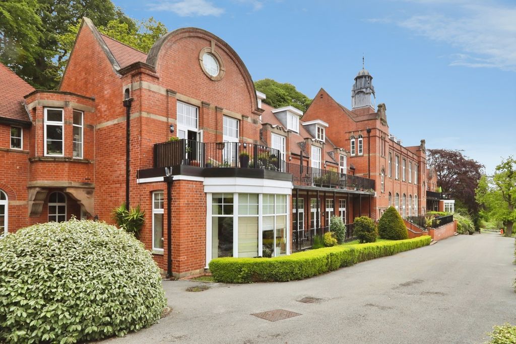 Additional image 9 of 2 bed flat for saleWoofindin Avenue, Sheffield, South Yorkshire S11