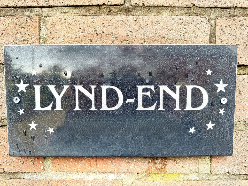 Property photo 2 of 23