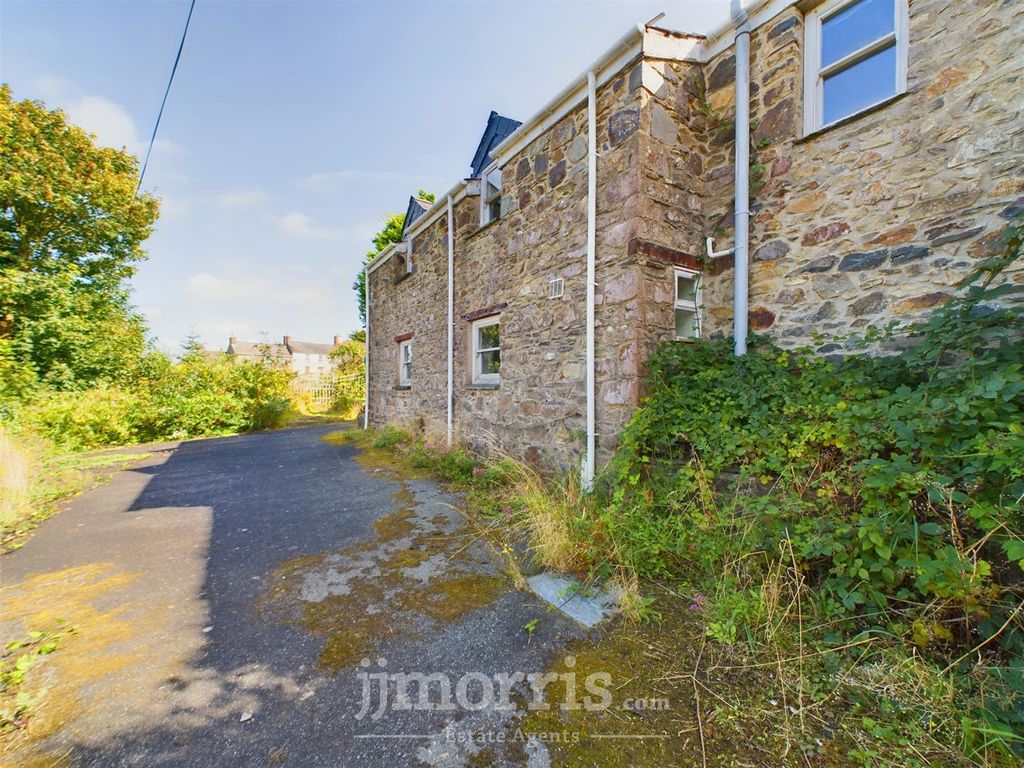 Property photo 3 of 42 Cam02122G0-Pr0164-Still037.Jpg