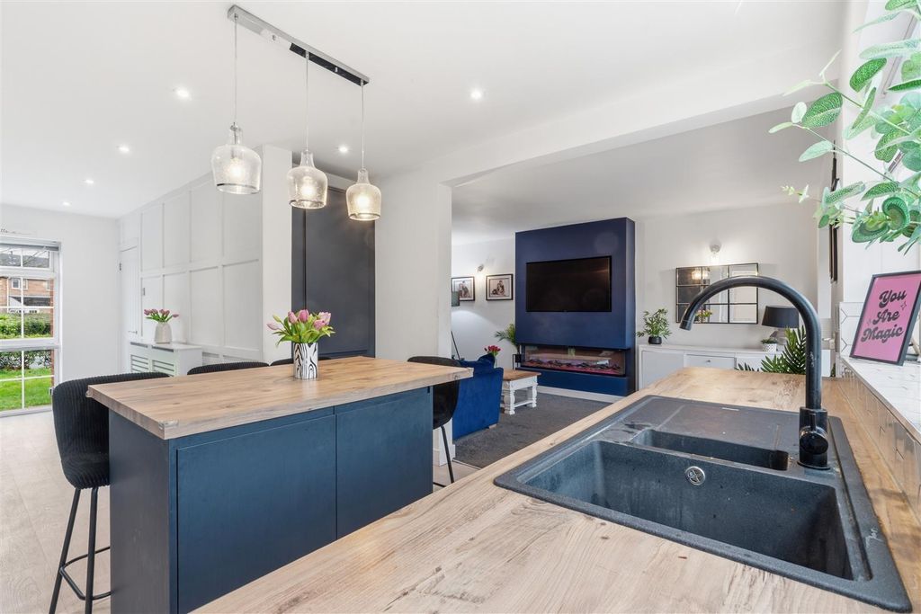 Property photo 2 of 24 Dsc_8324.Jpg