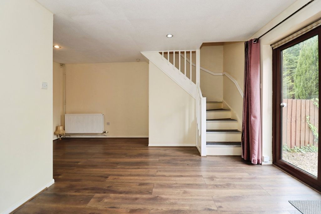 Property photo 3 of 20 Pbox-Img.Jpg