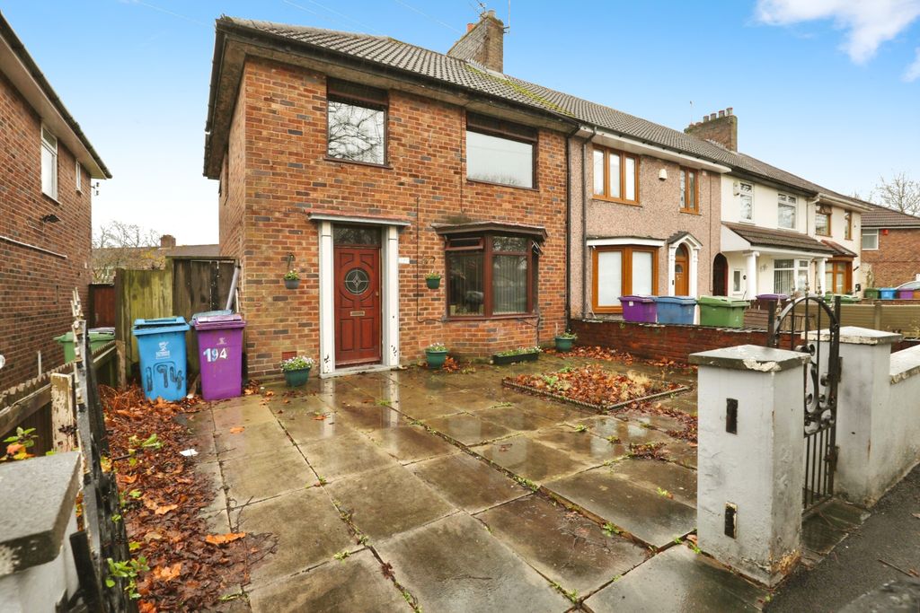 Property photo 1 of 15 Front