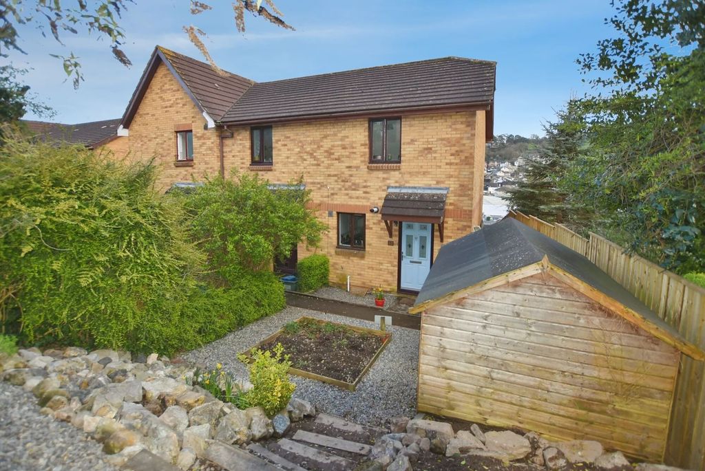 Property photo 1 of 16 Main Image