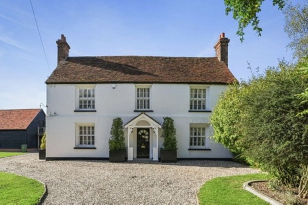 Property photo 1 of 50