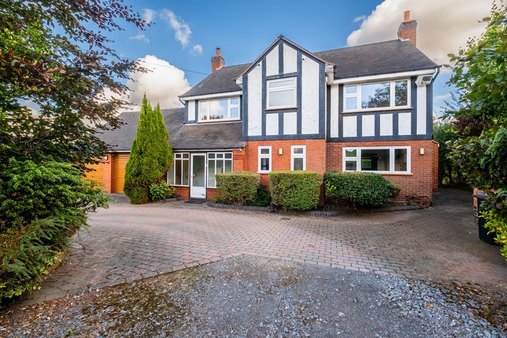 Property photo 2 of 43