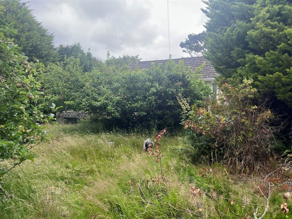 Property photo 3 of 12